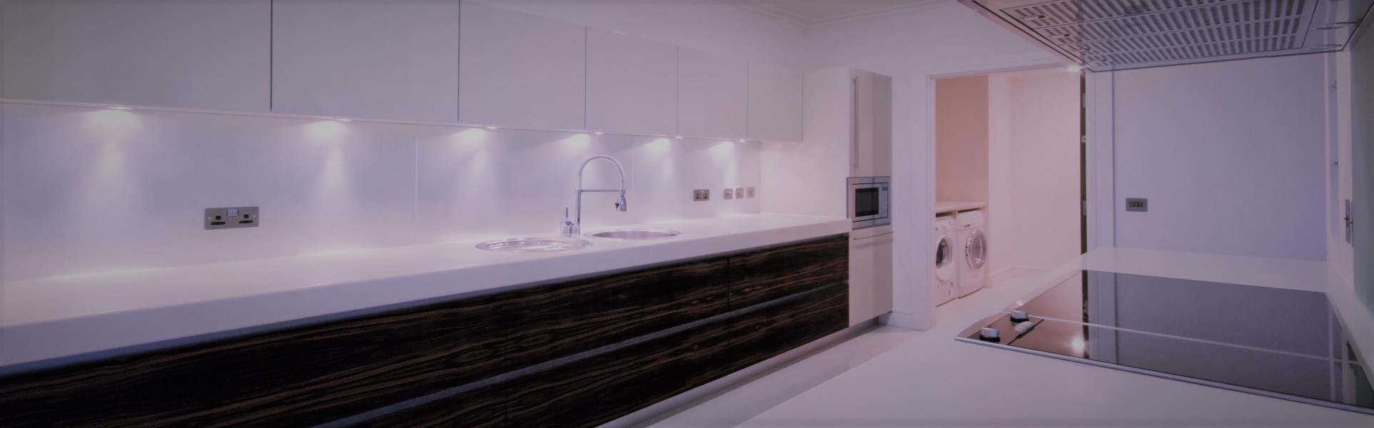 Slider, Glass Splashbacks Installed in Richmond | Kitchen & Bathroom Styles